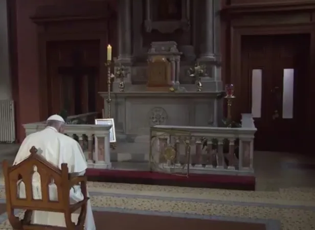 Il Papa prega per le vittime di abusi |  | Vatican Media