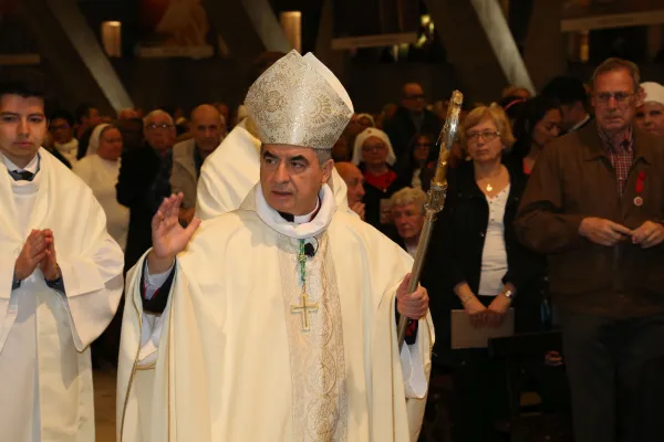 Il Cardinale Angelo Becciu, delegato del Papa presso il Sovrano Militare Ordine di Malta / orderofmalta.int