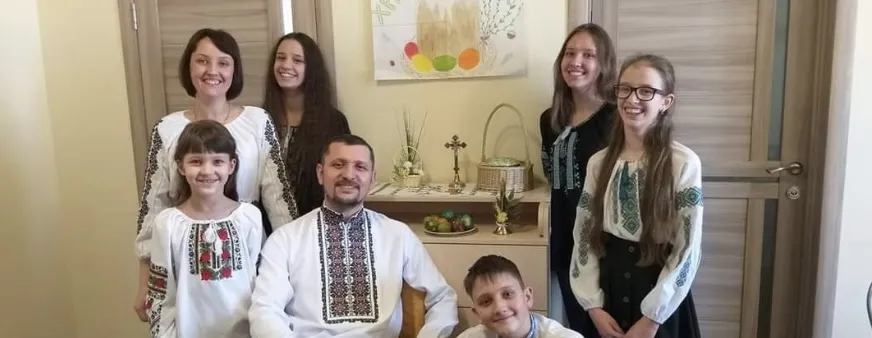 Cosa significa essere la moglie di un prete greco-cattolico nel Donbass? |  | RT
