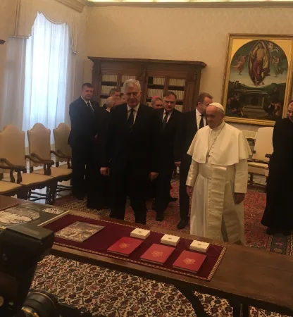 Papa Francesco e i tre Presidenti della Bosnia Erzegovina |  | VG; ACI stampa