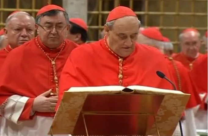 Il Cardinale Turcotte giura nel conclave 2013 |  | CTV