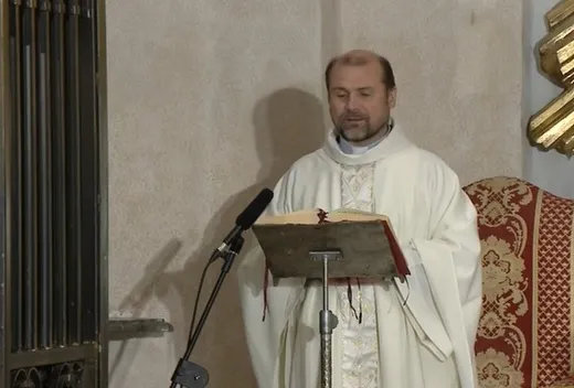 Don Benoni Ambarus, Direttore della Caritas romana |  | TV 2000