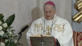 Monsignor Di Tora: "Tante persone in questi giorni di morte portano speranza"