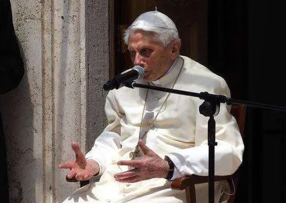 Il Papa emerito Benedetto XVI |  | Fondazione Ratzinger 