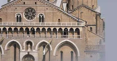La basilica del Santo a Padova  | www.santantonio.org
