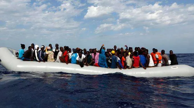 Immigrati a largo di Lampedusa  |  | Aci Prensa