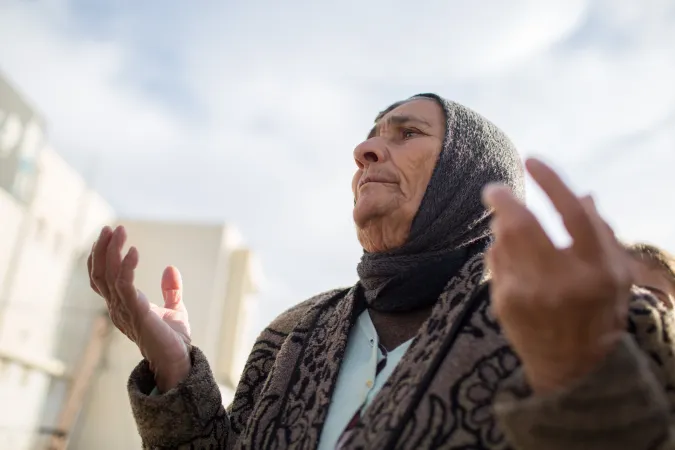 Una donna in un campo profughi in Iraq | ACS Italia