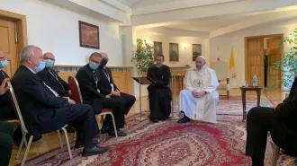 Papa Francesco con i gesuiti in Slovacchia denuncia la “tentazione di andare indietro”
