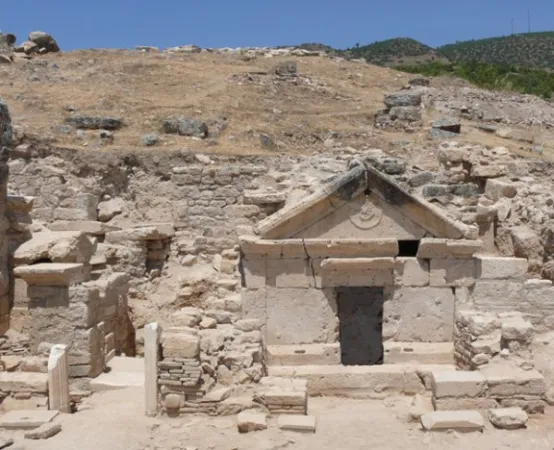 La probabile tomba dell'Apostolo Filippo a Hierapolis |  | Università del Salento