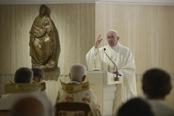 Una Messa del Papa a Santa Marta / L'Osservatore Romano / ACI Group