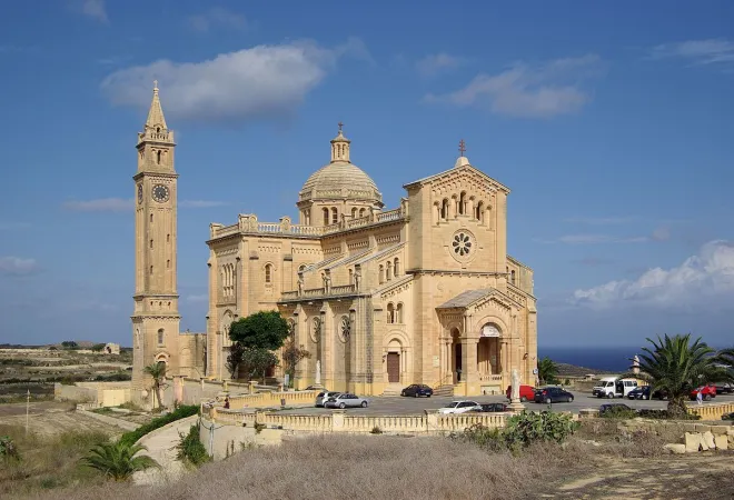Ta' Pinu | Il santuario di Ta' Pinu, a Gozo, Malta | Wikimedia Commons