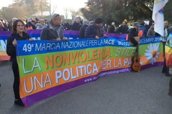 Un momento della Marcia per la Pace di Bologna / SB