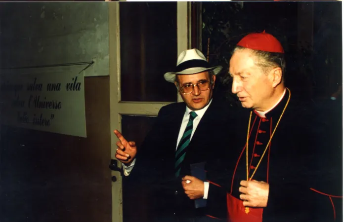 Il rabbino Laras con il Cardinale Carlo Maria Martini in una foto degli anni Ottanta | CEM Mondialità 