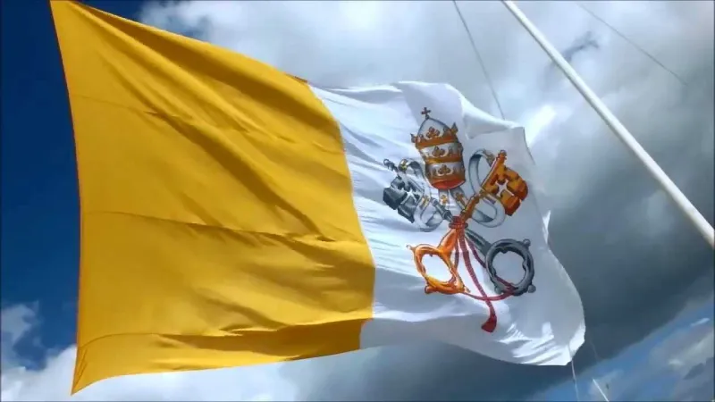 Bandiera dello Stato di Città del Vaticano | youtube