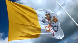 Bandiera dello Stato di Città del Vaticano / youtube