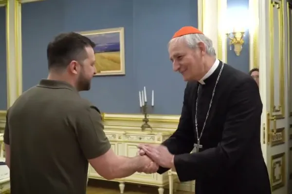 L'incontro tra Zelensky e il Cardinale Matteo Zuppi, Kyiv, 7 giugno 2023 / YouTube
