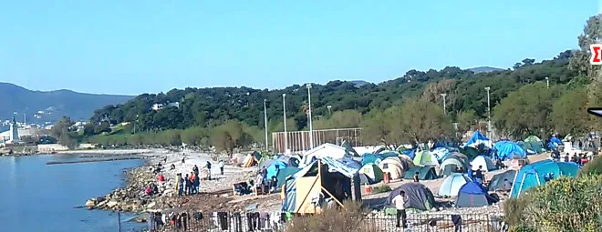 Un campo di rifugiati a Lesbo |  | pd