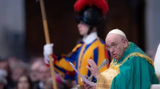 Papa Francesco, “Non seguiamo i falsi Messia, ma rendiamo testimonianza”