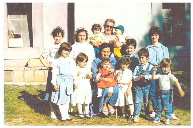Una foto di Famiglia di Nella Zulian Mariani |  | www.nellazulianmariani.it
