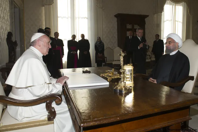 Papa Francesco e il Presidente iraniano Rouhani nel gennaio 2016 |  | Vatican Media - ACI Group