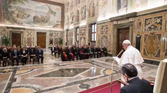 Papa Francesco: "La bellezza dell'arte fa bene alla vita e crea comunione"
