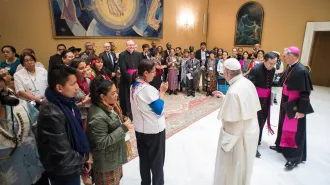 Il Papa: responsabilità e coinvolgimento per i popoli indigeni