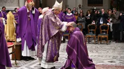 Il Cardinale Zuppi consacra l'Arcivescovo Ferretti - Credit Comunità di Sant'Egidio