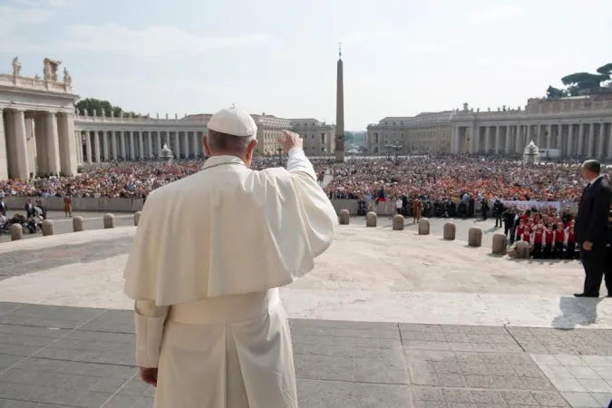Papa Francesco, Udienza in Piazza San Pietro |  | L'Osservatore Romano foto