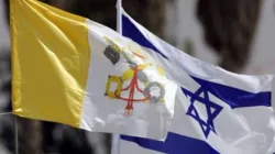 Le bandiere di Santa Sede e Israele / Vatican Radio Archive