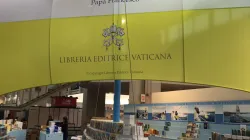 Il padiglione della LEV al Salone del Libro di Torino 2016 / LEV