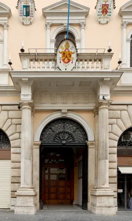 Pontificia Accademia Ecclesiastica | Il Palazzo dell'Accademia Ecclesiastica in piazza della Minerva | Wikimedia Commons