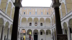 Palazzo della Cancelleria, sede dei tribunali vaticani / Wikimedia Commons