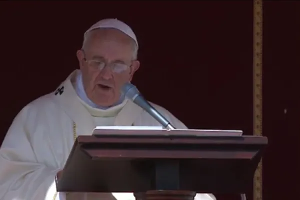 Papa Francesco all'omelia della messa di canonizzazione  / CTV