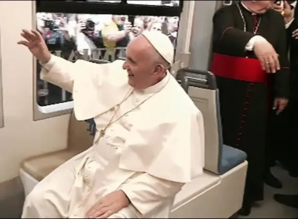 Papa Francesco sul tram |  | CTV