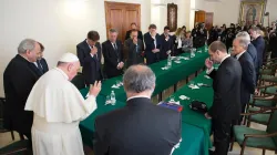 Papa Francesco e le delegazioni Unicef e Conmebol / @L'Osservatore Romano