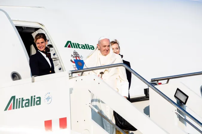 Papa Francesco vola in Africa |  | Daniel Ibanez / ACI Group