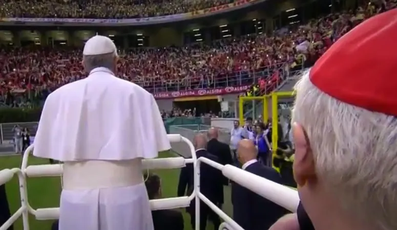 Papa Francesco allo stadio Meazza |  | CTV