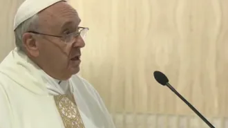 Il Papa spiega il criterio dell'incarnazione per il discernimento degli spiriti 