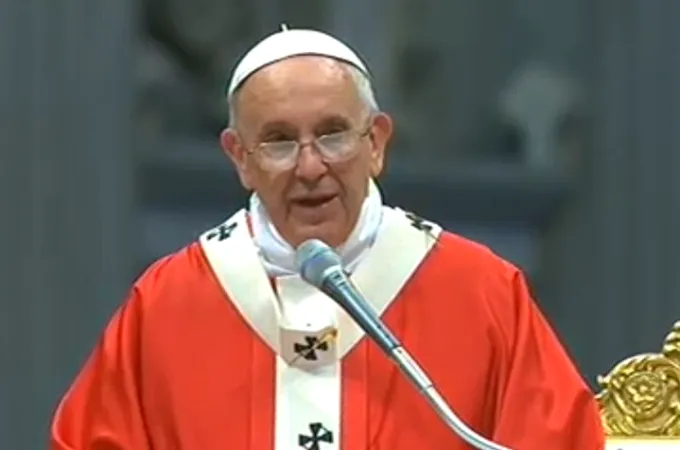 Papa Francesco | Papa Francesco, Messa per la Festività dei Santi Pietro e Paolo, Basilica Vaticana, 29 giugno 2015 | screenshot CTV
