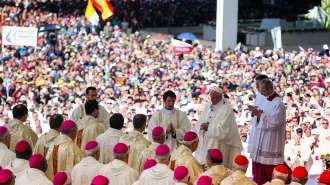 I pastorelli sono santi. Papa Francesco: "Non vogliamo essere una speranza abortita" 