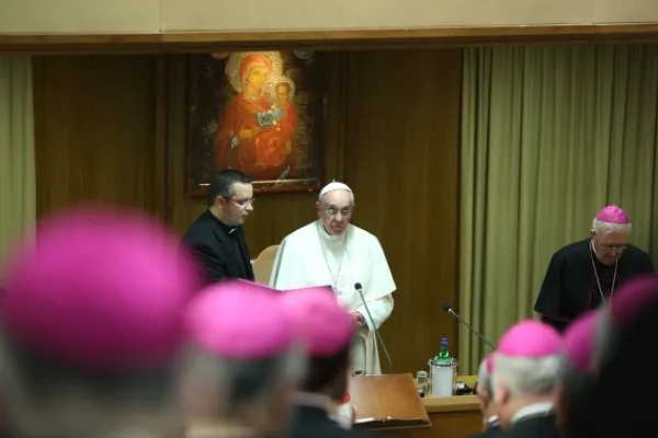 Papa Francesco interviene all'Assemblea Generale della CEI, Aula Paolo VI, Città del Vaticano, 18 maggio 2015 / Daniel Ibañez / ACI Group