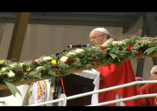 Il Papa pronuncia l'omelia  |  | CTV