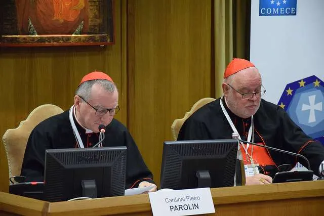 Il Cardinale Parolin a (Re)Thinking Europe | Il Cardinale Parolin parla alla Conferenza Rethinking Europe, che si è tenuta in Vaticano dal 27 al 29 ottobre 2017 | COMECE