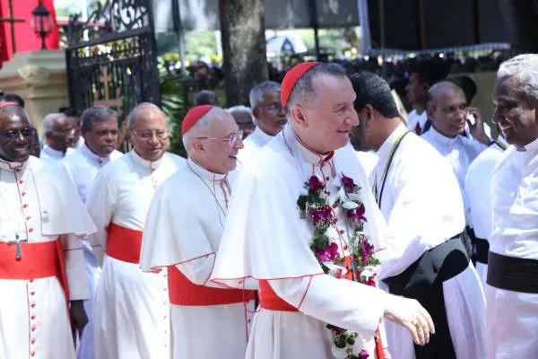 Il cardinale Pietro Parolin in missione  |  | @cc