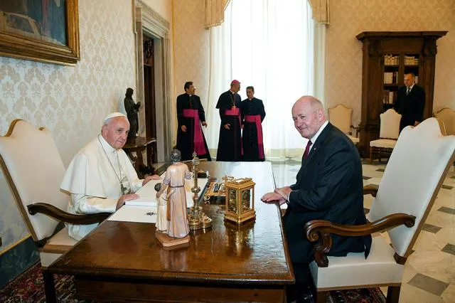 il Governatore Generale del Commonwealth di Australia, Peter Cosgrove con Papa Francesco |  | Vatican Media