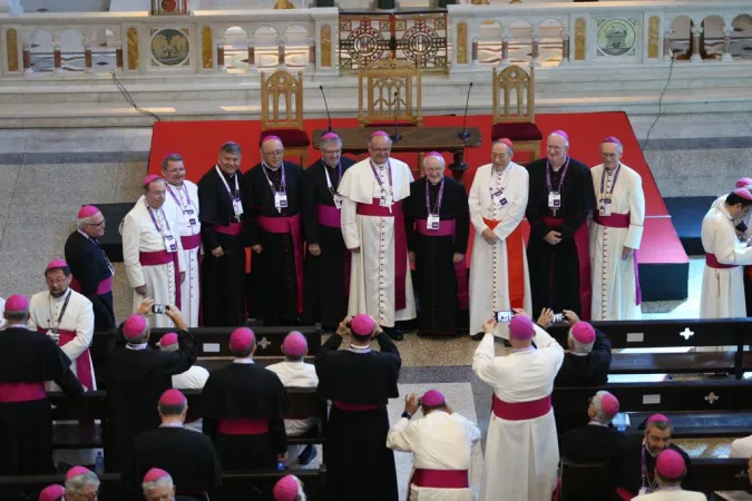 I vescovi del SEDAC attendono Papa Francesco |  | Daniel Ibanez/ Aci Group