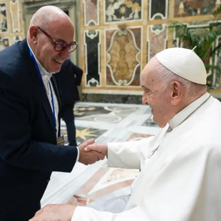 Papa Francesco e Emanuele Occhipinti |  | Vatican Media / OR / Emanuele Occhipinti