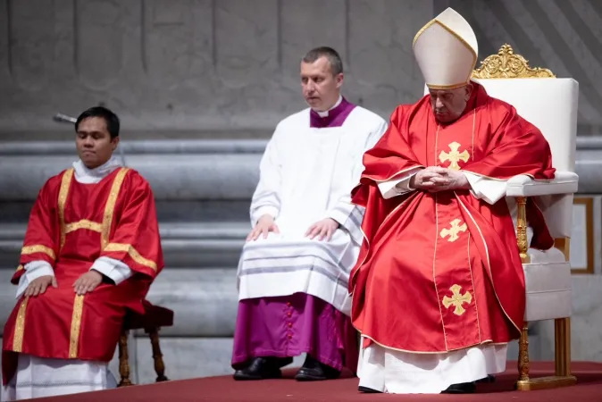 Il Papa alla celebrazione della Passione del Signore |  | Daniel Ibanez / ACI group