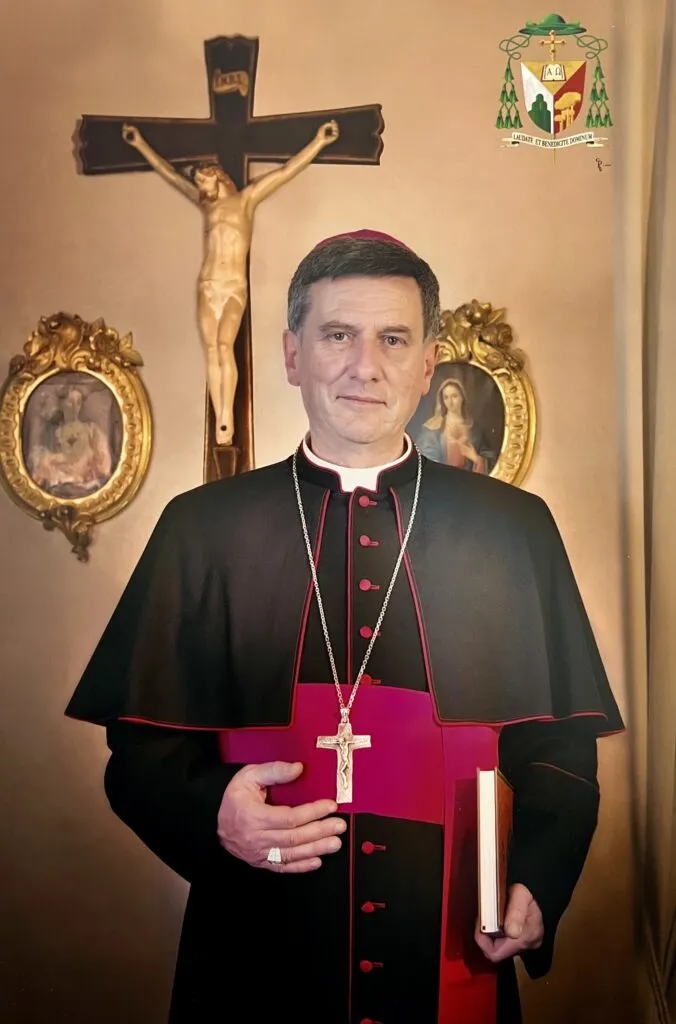 Il vescovo della nuova diocesi Piero Delbosco