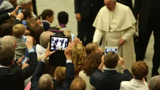 Il Papa alle Acli: "Senza lavoro non c'è dignità"